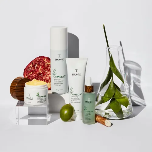 إيمدج سكين كير أورميديك منظف الوجه المتوازن | 6 أونص/177 مل إيمدج سكين كير أورميديك منظف الوجه المتوازن | 6 أونص/177 مل